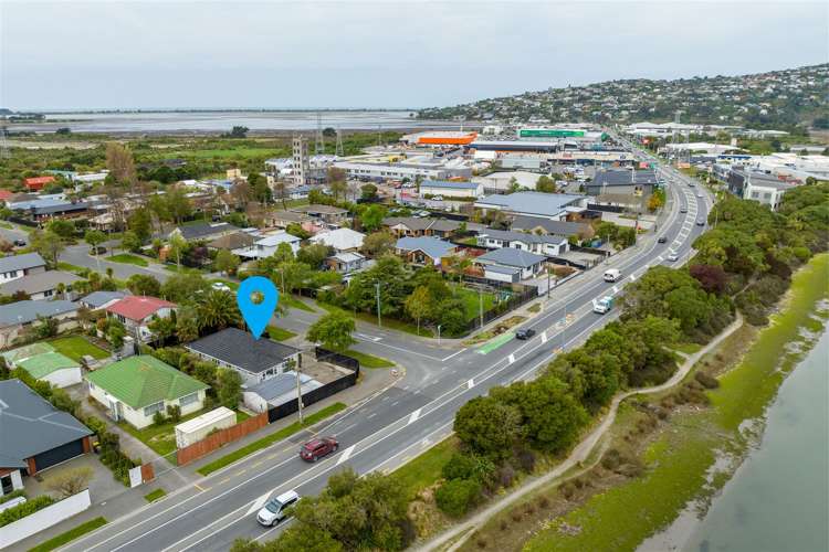 911 Ferry Road Woolston_16