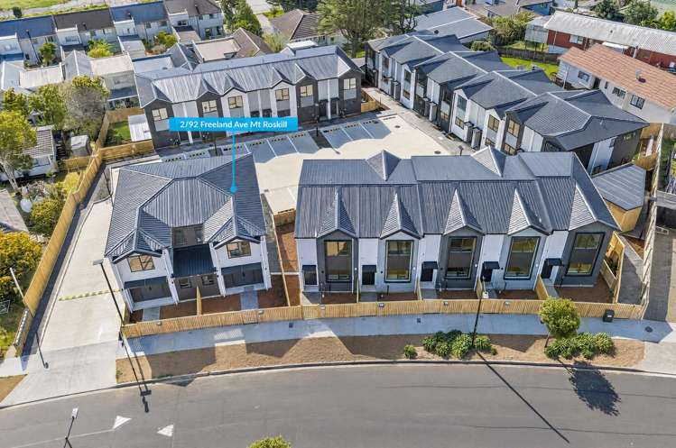 2/92 Freeland Avenue Mount Roskill_12