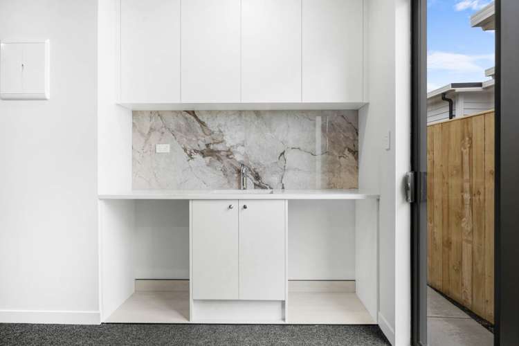 6 & 8 Tuwai Crescent Opaheke_66