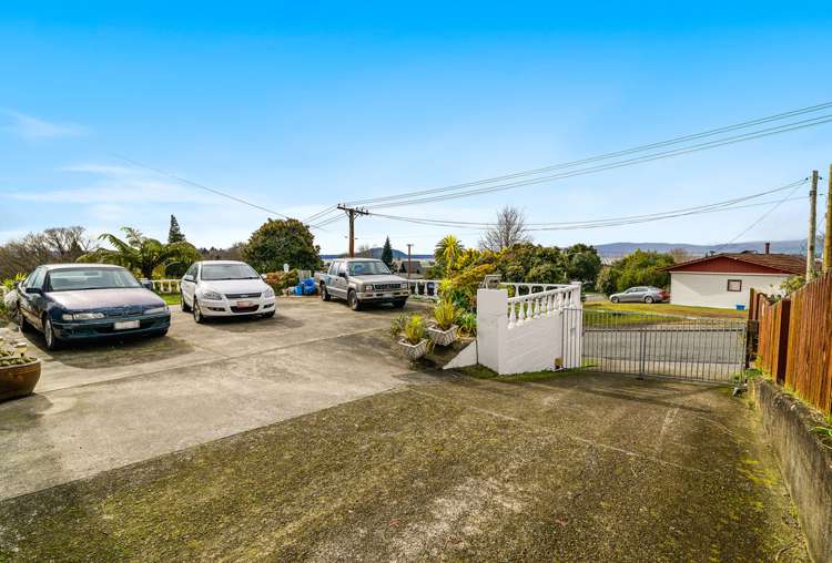 1 Tudor Place Koutu_13