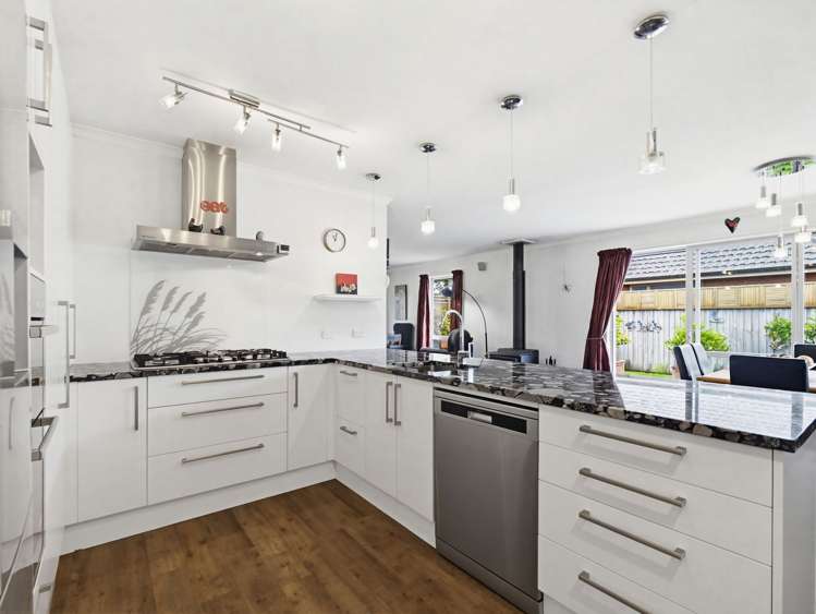 29 Bridge Street Southbridge_11