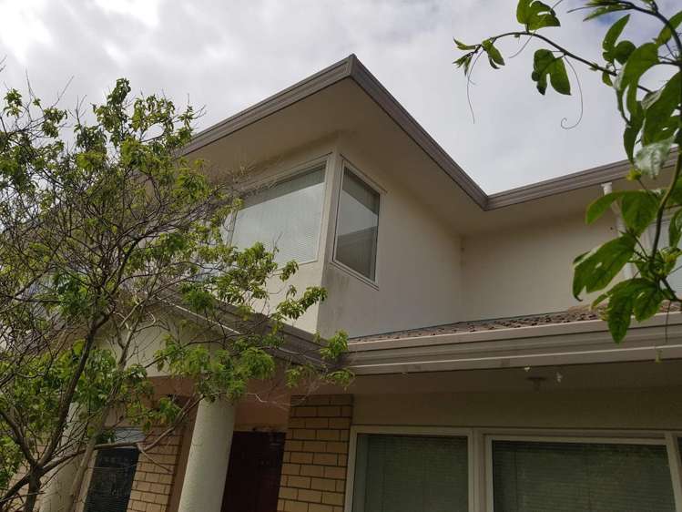 2/8 De Havilland Drive Goodwood Heights_1