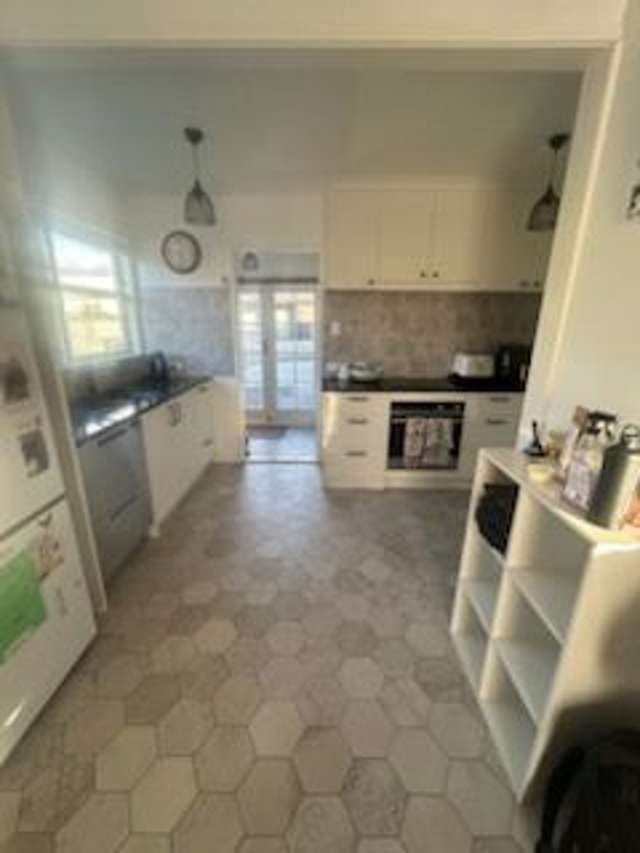 26 Charles Road Hannahs Bay_3