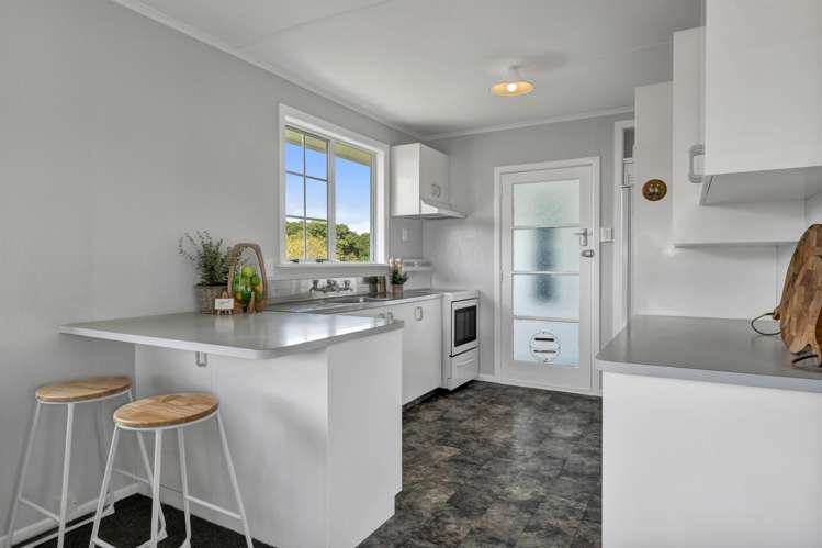 14a Trafalgar Street Westown_13