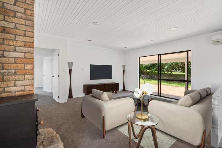 53 Heron Avenue East Matua_11