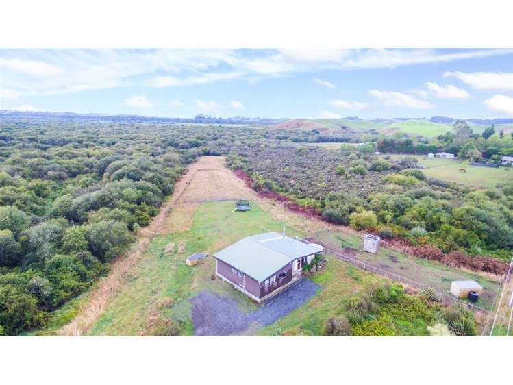 1108 Churchill Road Pukekawa_11