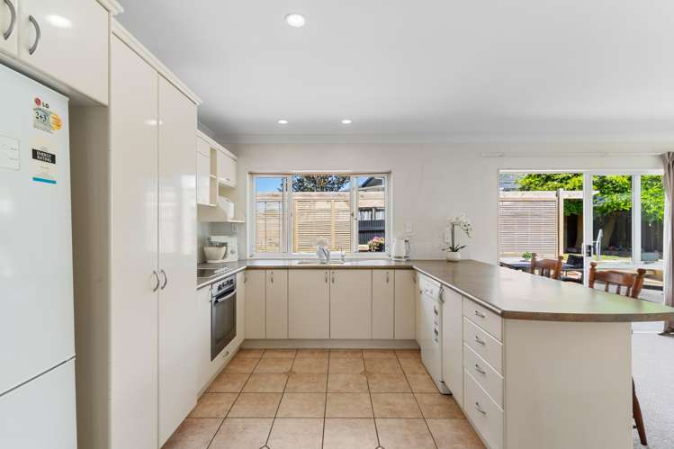 5 Stewart Gibson Place Manurewa_6