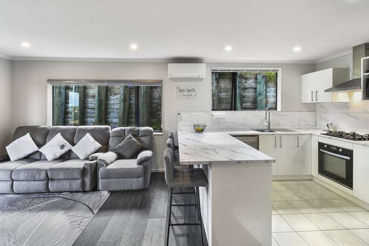 17a Keri Vista Rise Papakura_23