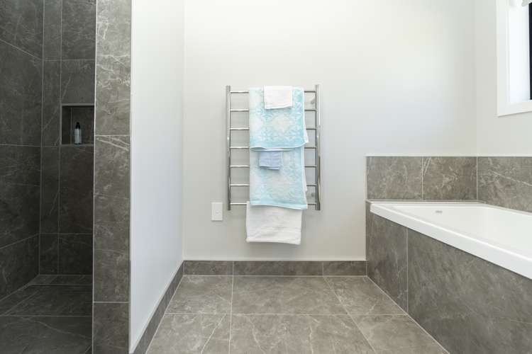 6/33 Faiping Road Rukuhia_30