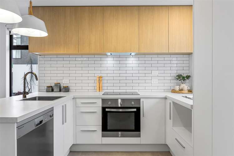 8/10 New Brighton Road Shirley_5