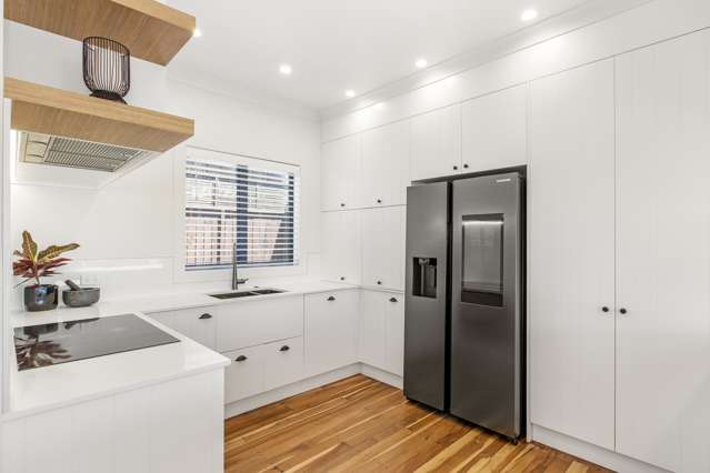 35 Long Street Raglan_2