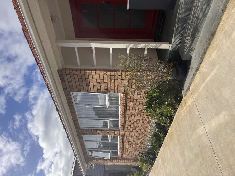 5 Alamein Road Panmure_2