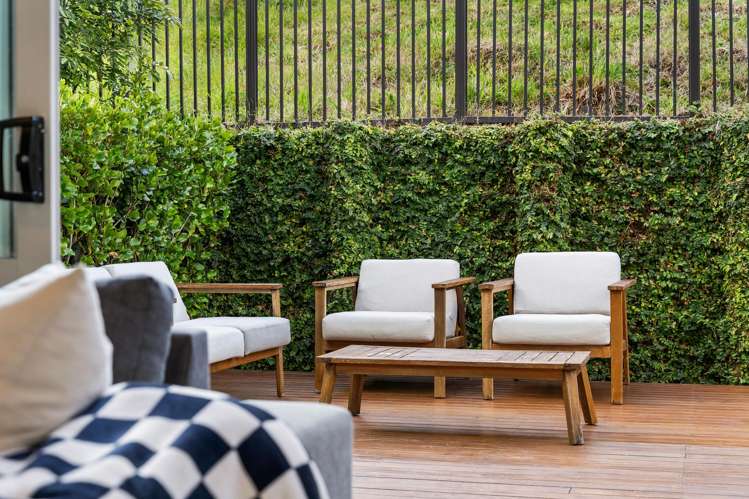 121 Barbarich Drive Stonefields_9