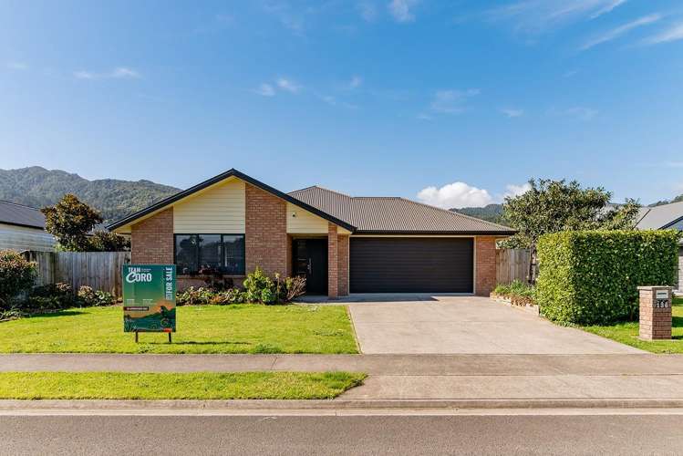 136 Golden Shore Place_0