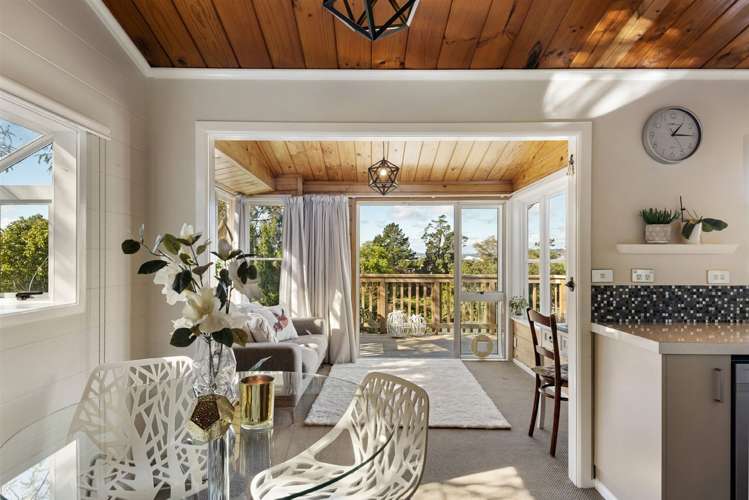 55 Jaemont Avenue Te Atatu South_14