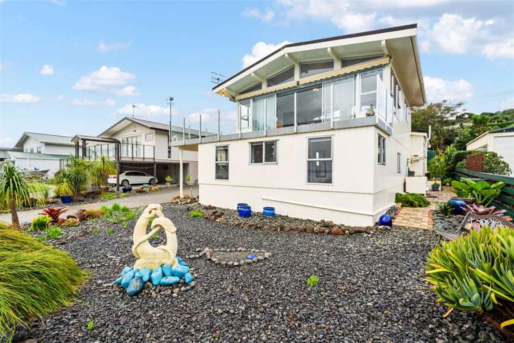 6 Waikaraka Beach Road Tamaterau_8