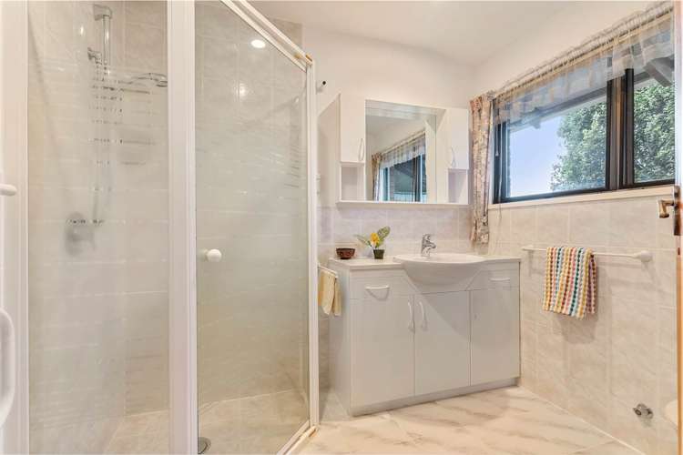 24 Durness Place Red Beach_18