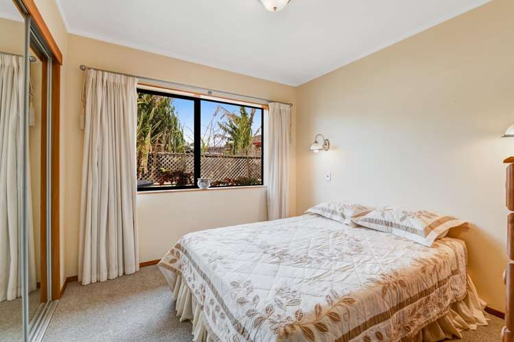 5 Pengelly Place Parakai_17