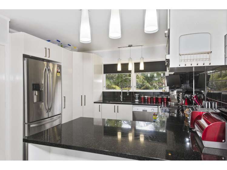 12 Iorangi Place Hillpark_9