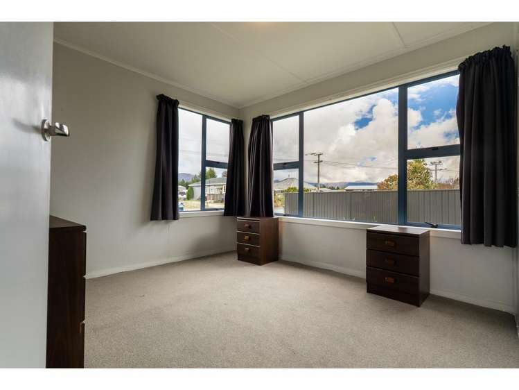 219 Mackenzie Drive Twizel_11