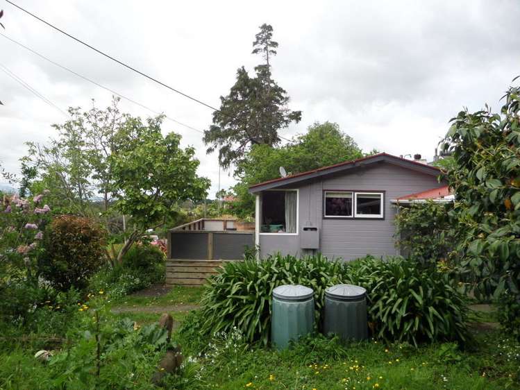 8 Renall Street Featherston_3