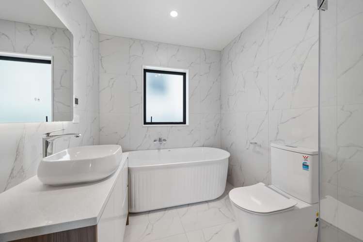 7 Obelus Road Flat Bush_30