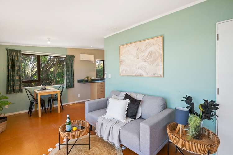 138 The Parade Paekakariki_22