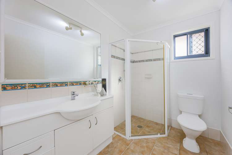 4 Parkwood Crescent Gulf Harbour_15