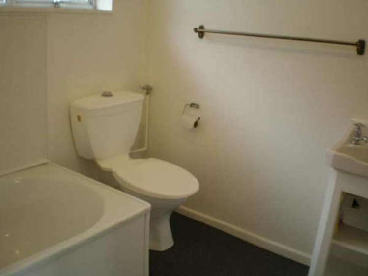 1/12 Dawnhaven Drive Te Atatu Peninsula_6