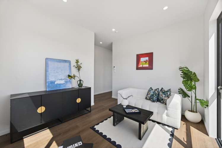 244E West Hoe Heights Orewa_16