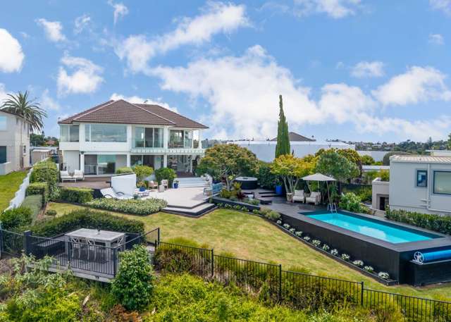 Cockle Bay home with views heads to auction - ‘it’s like a beautiful moving picture’