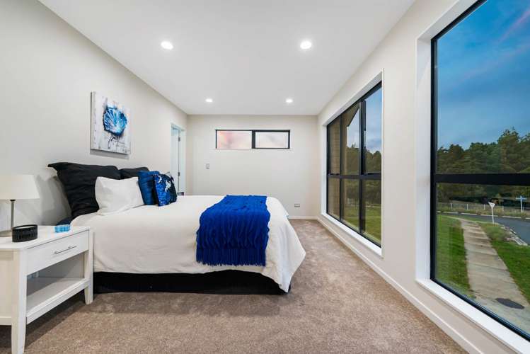 5 Tullymore Drive Flat Bush_14