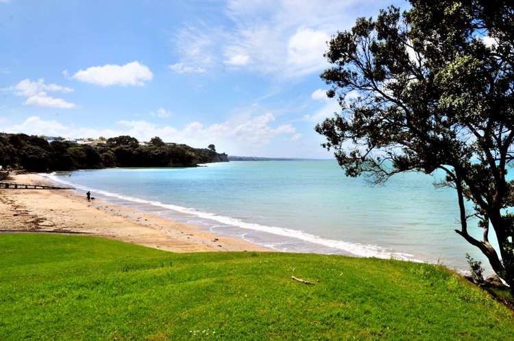 26 Merani Street Narrow Neck_18