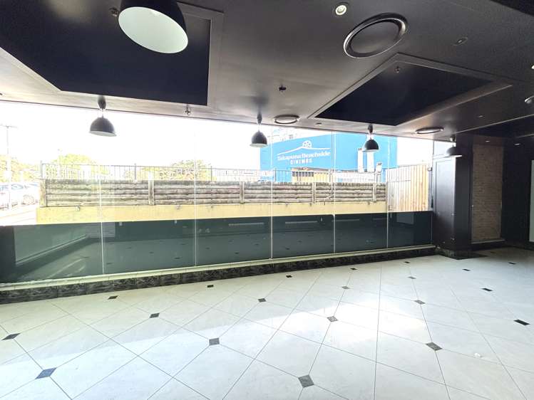 11/62-78 Hurstmere Road Takapuna_1