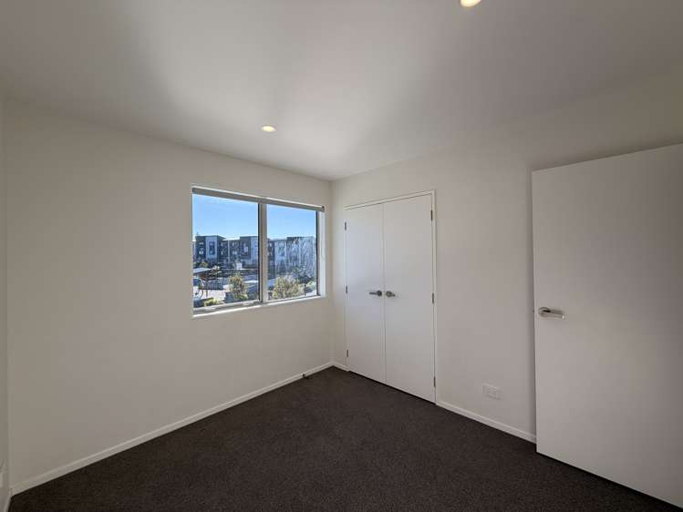 79 Selo Street Glen Eden_7