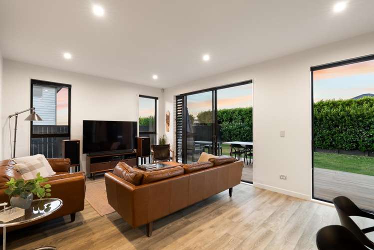 58 Eighth View Avenue Beachlands_15