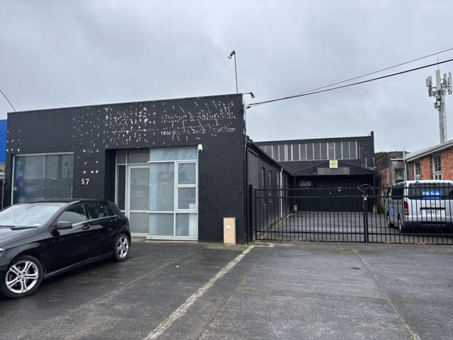 57 Carr Road Mt Roskill_4