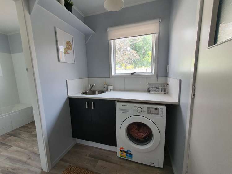 4/6 Poynter Street Blenheim Central_18