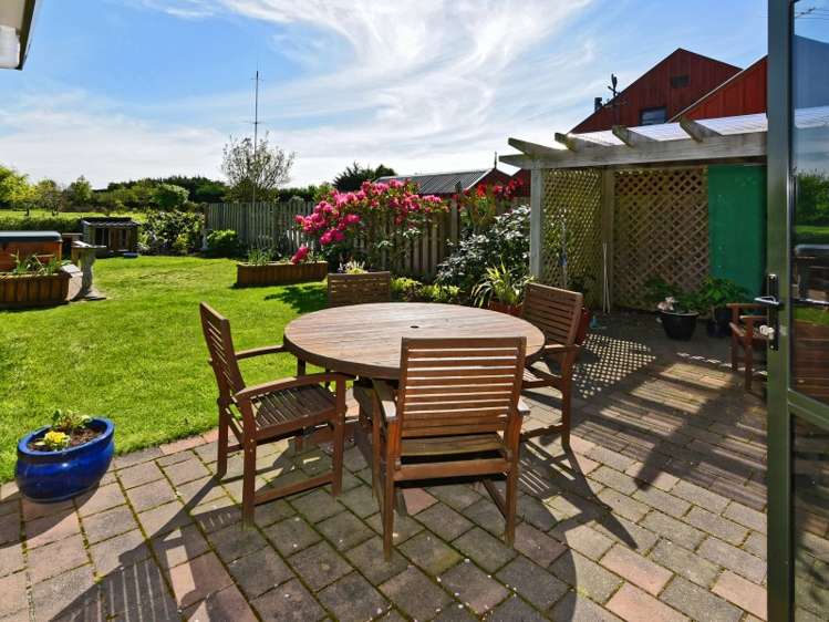 18 Devon Crescent Darfield_17