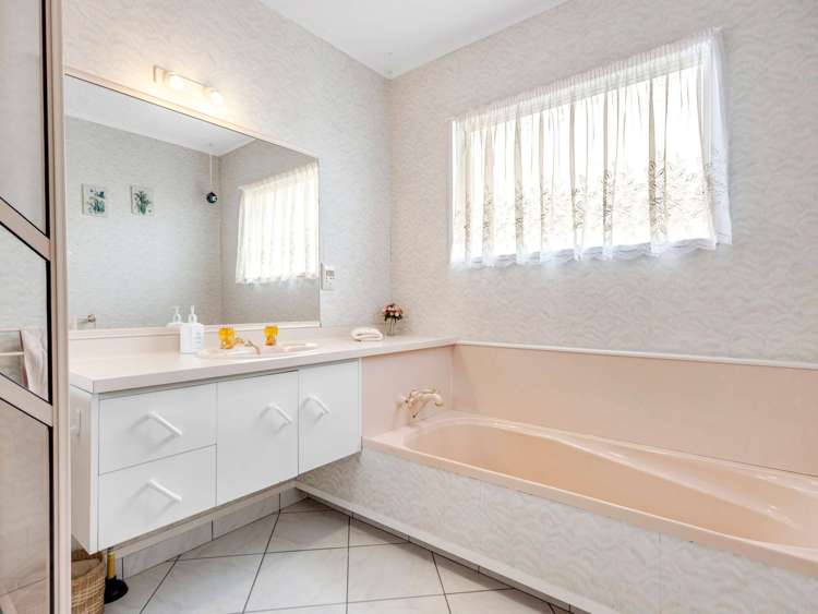 24 Webb Place Taradale_20