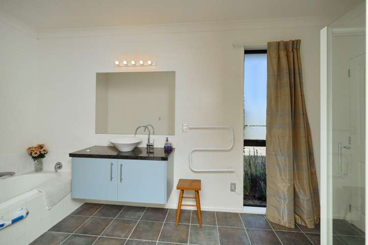 167 German Road Cust_12