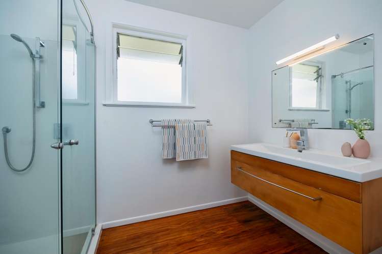 31 Kitenui Avenue Mount Albert_15