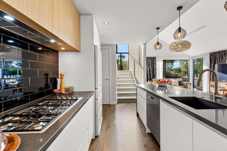 34 Nevill Road_4