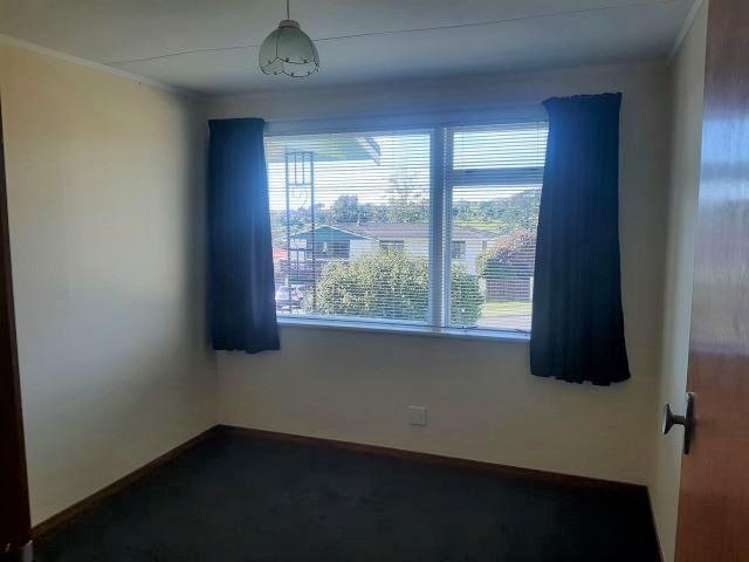 105 Riversdale Drive Merrilands_5