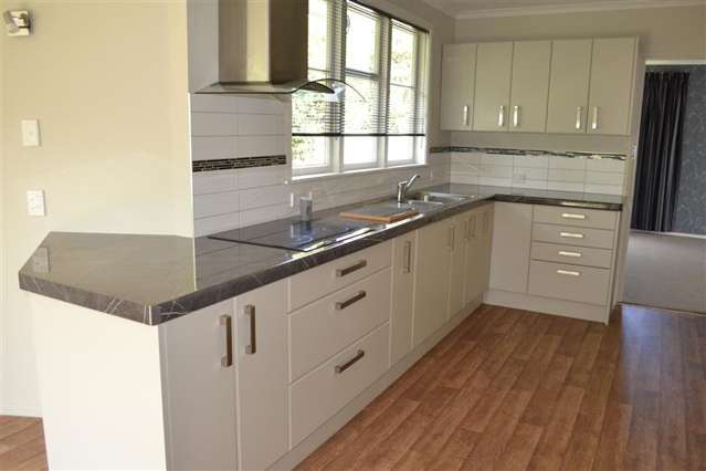 10 Berkley Place 10921_2