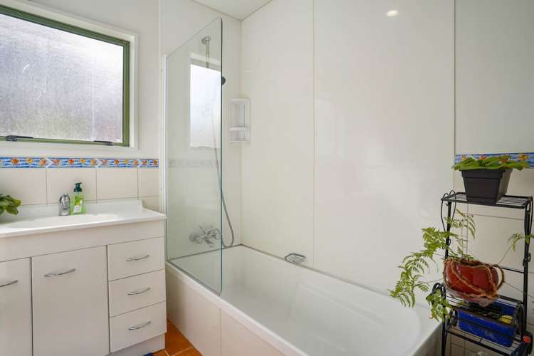 2/22 Pavola Grove Glenfield_14