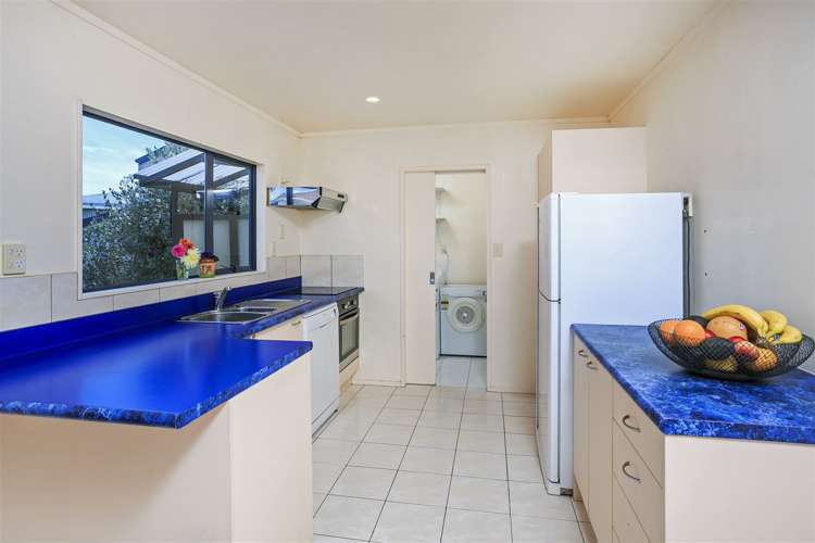 9h View Road Glenfield_4