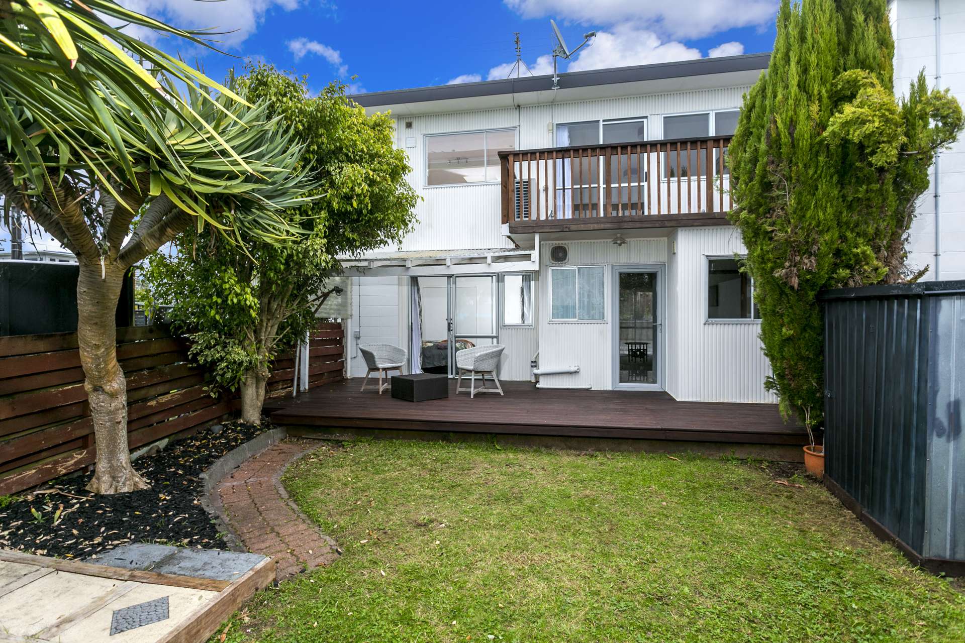 2/4 Coronation Road Glenfield_0