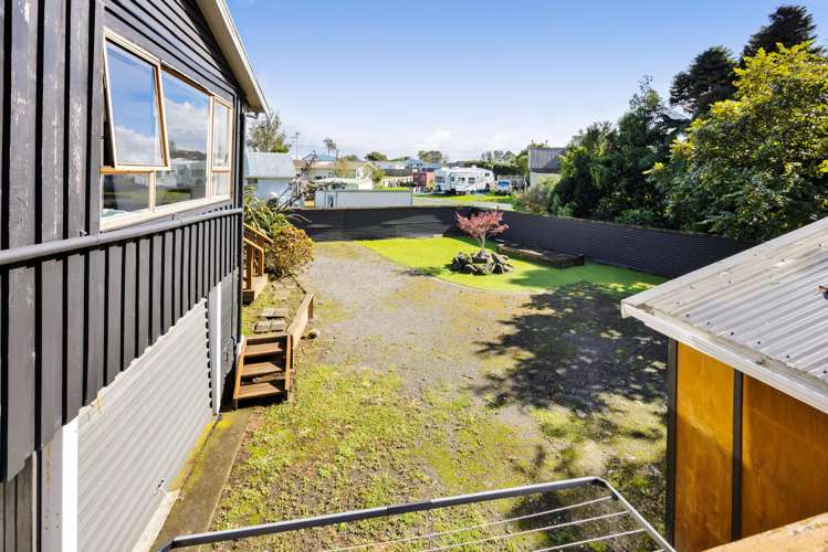 9 Standish Street Midhirst_43