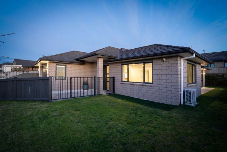 13 Alpers Ridge Leamington_18
